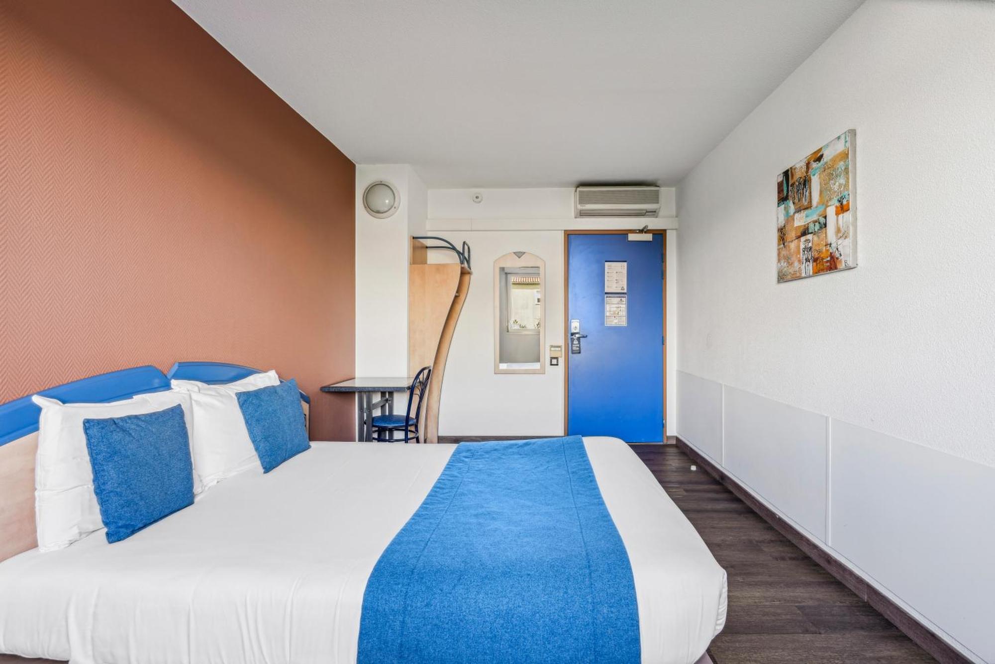 Hotel Akena Chateaurenard - Parc Des Expositions Avignon Esterno foto