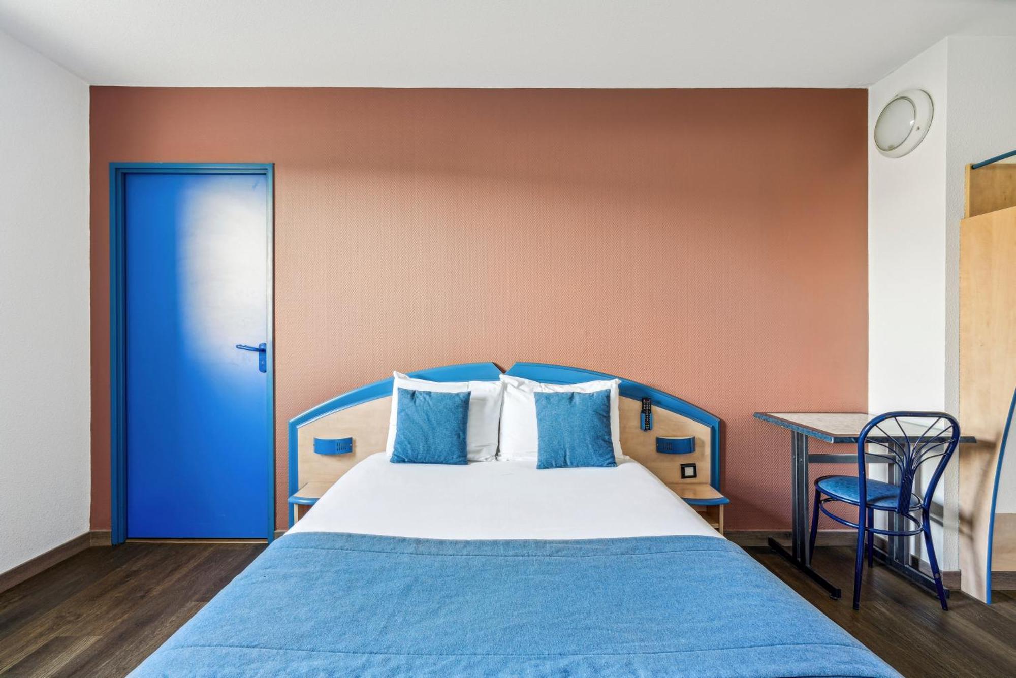 Hotel Akena Chateaurenard - Parc Des Expositions Avignon Esterno foto