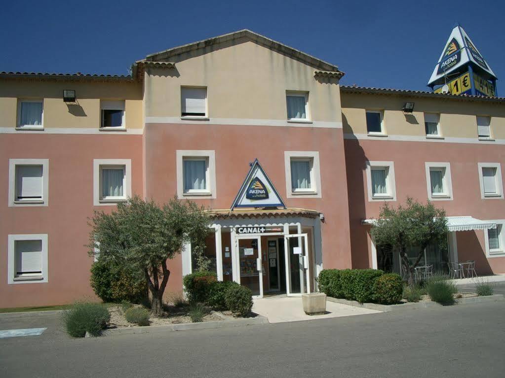 Hotel Akena Chateaurenard - Parc Des Expositions Avignon Esterno foto
