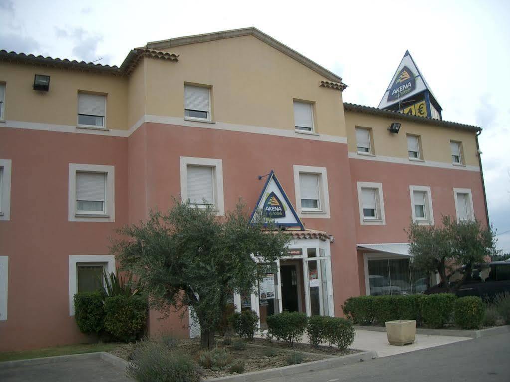 Hotel Akena Chateaurenard - Parc Des Expositions Avignon Esterno foto