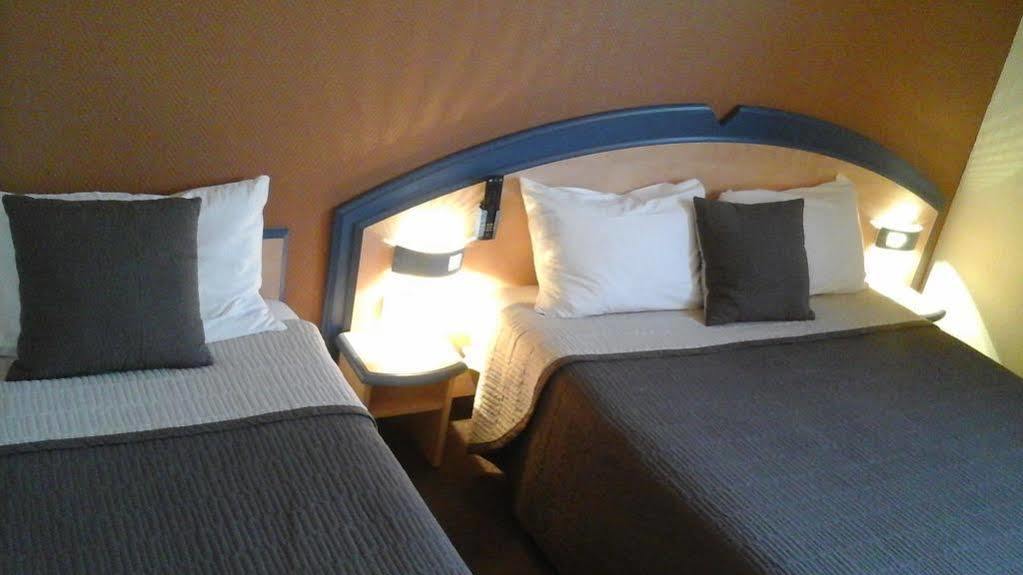 Hotel Akena Chateaurenard - Parc Des Expositions Avignon Esterno foto